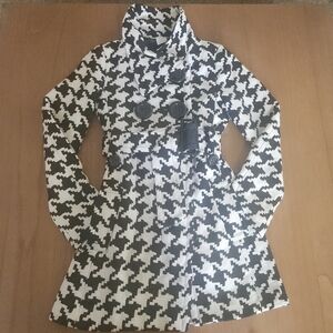 Chunky Houndstooth Peacoat